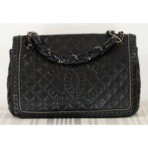 CHANEL "PARIS-BYZANCE"  2011 PRE-FALL COLLECTION BLACK QUILTED FLAP BAG MEDIUM